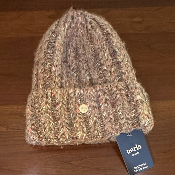 Norla Canada Handmade Variegated Tan Ribbed Wool Blend Knit Beanie Winter Hat - Picture 6 of 8